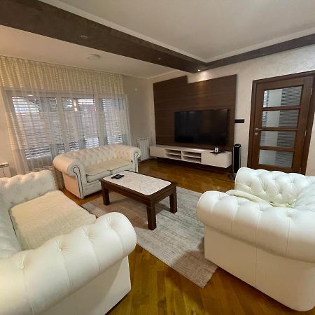 Hotel Royal Garden Niksic Exterior photo