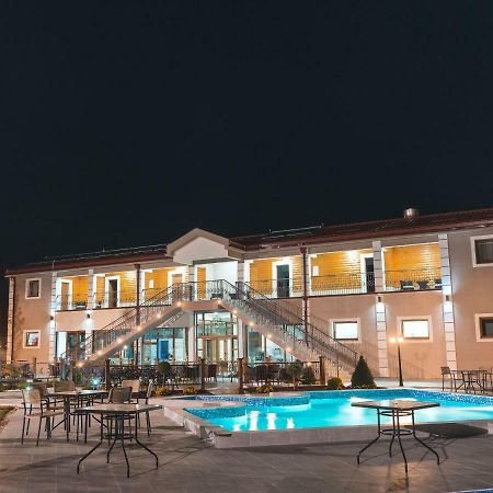 Hotel Royal Garden Niksic Exterior photo