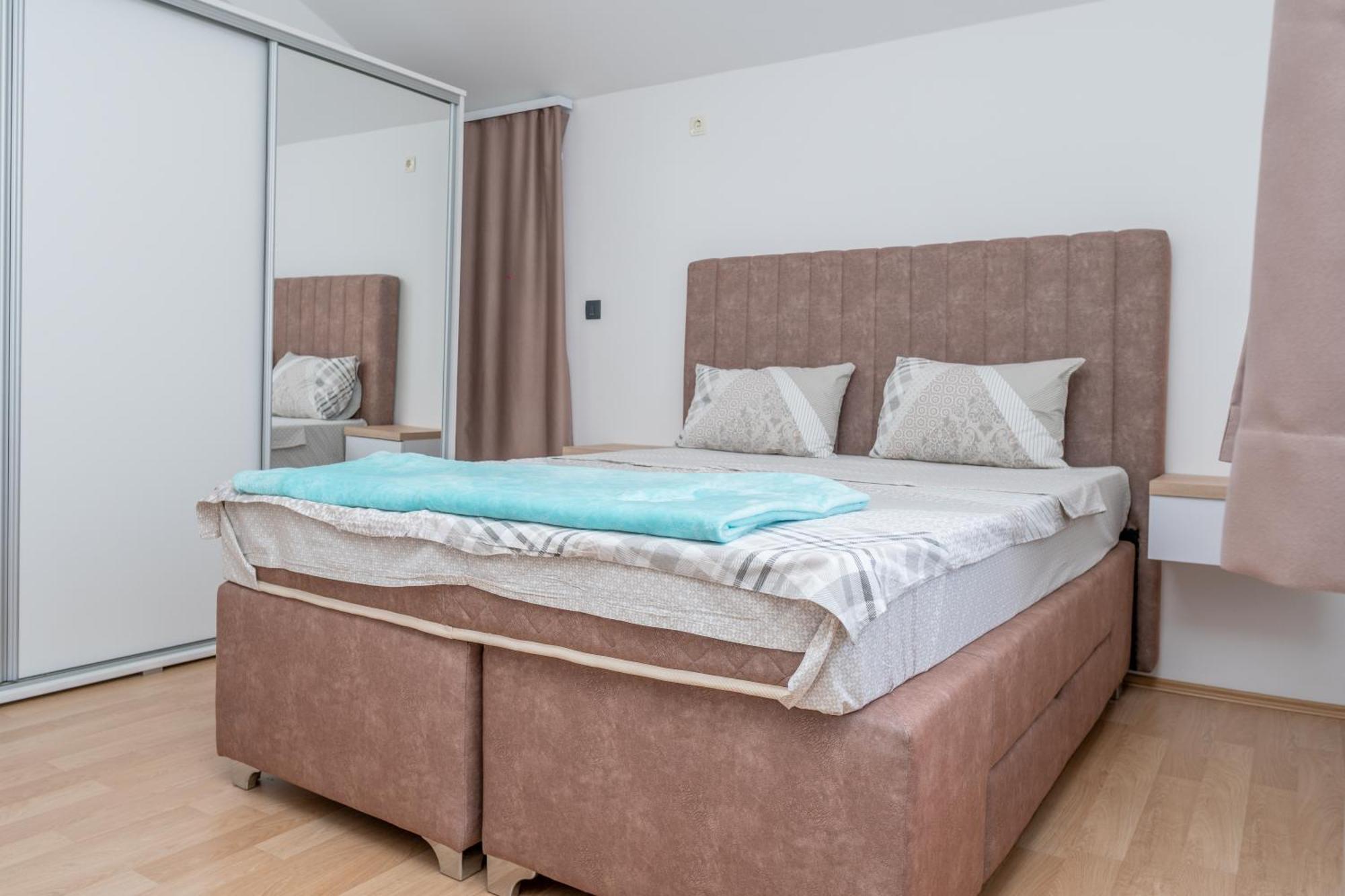 Hotel Royal Garden Niksic Room photo