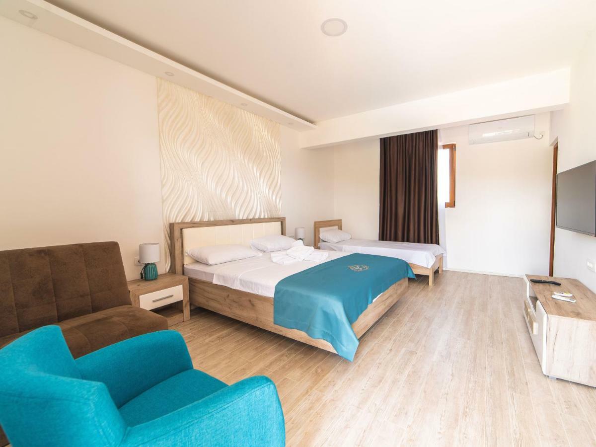 Hotel Royal Garden Niksic Exterior photo