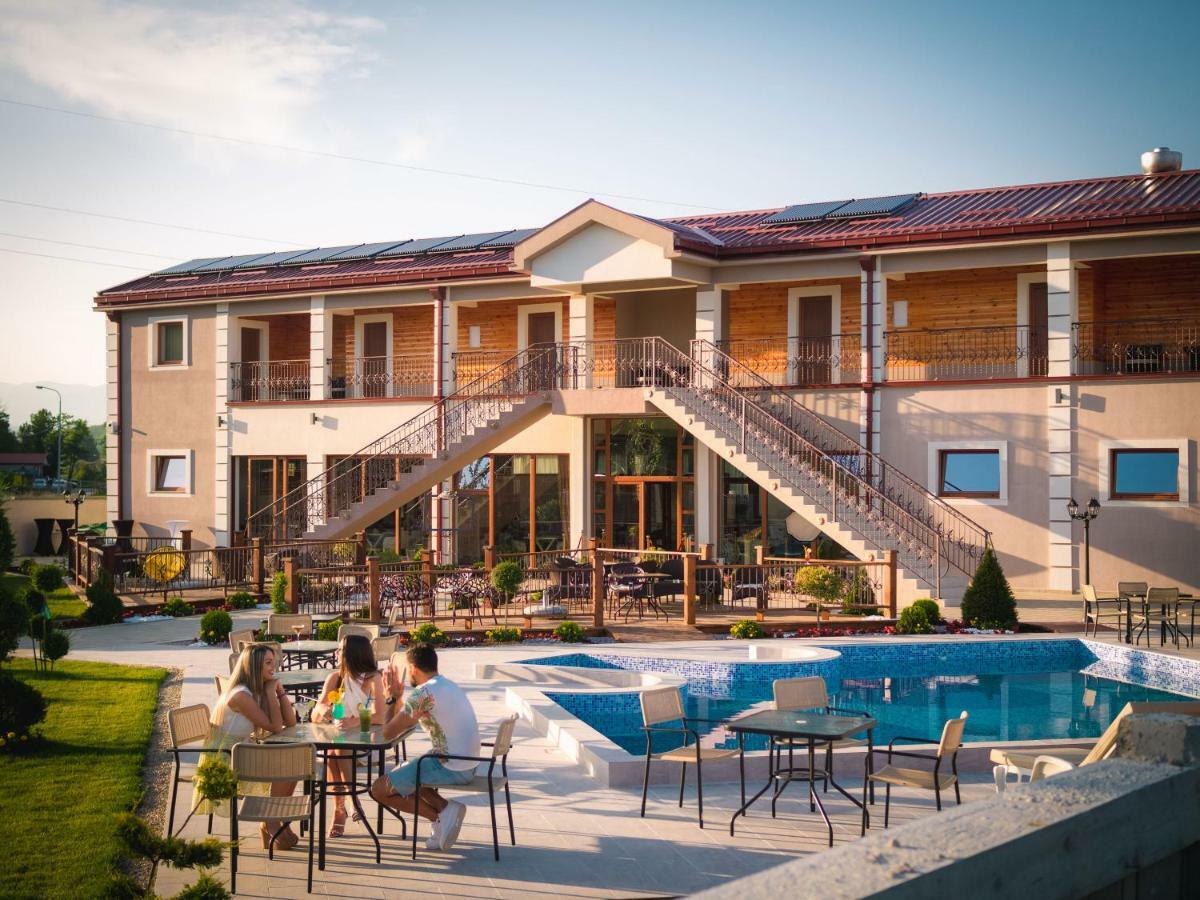 Hotel Royal Garden Niksic Exterior photo