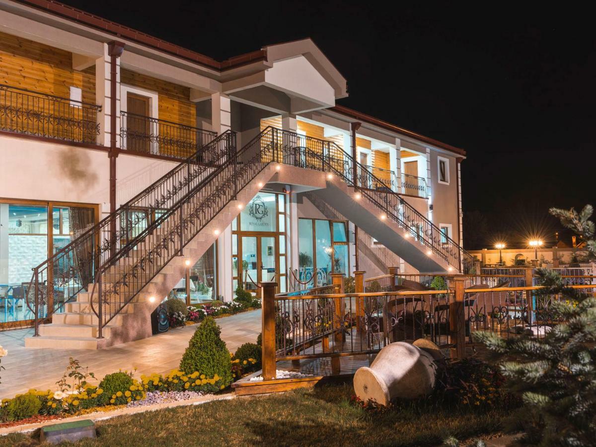 Hotel Royal Garden Niksic Exterior photo