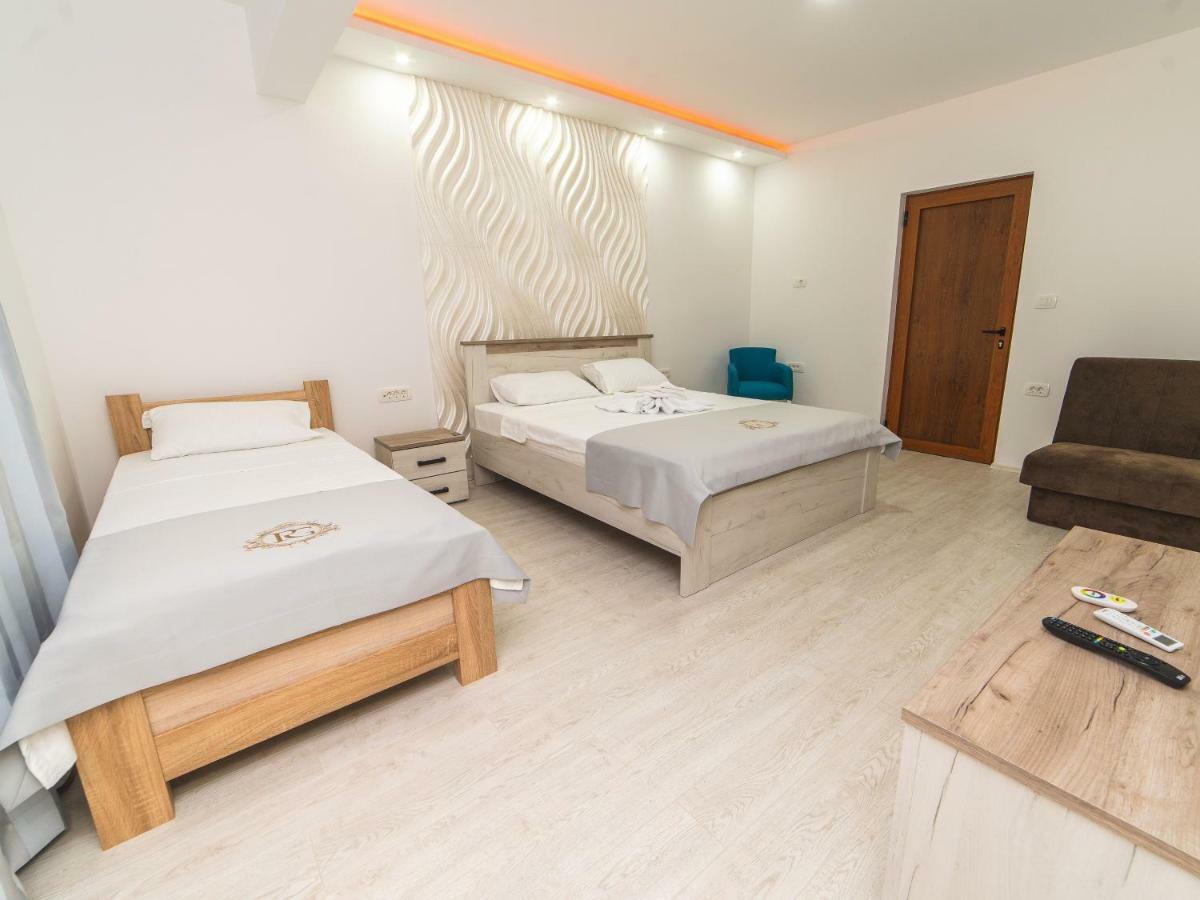 Hotel Royal Garden Niksic Exterior photo